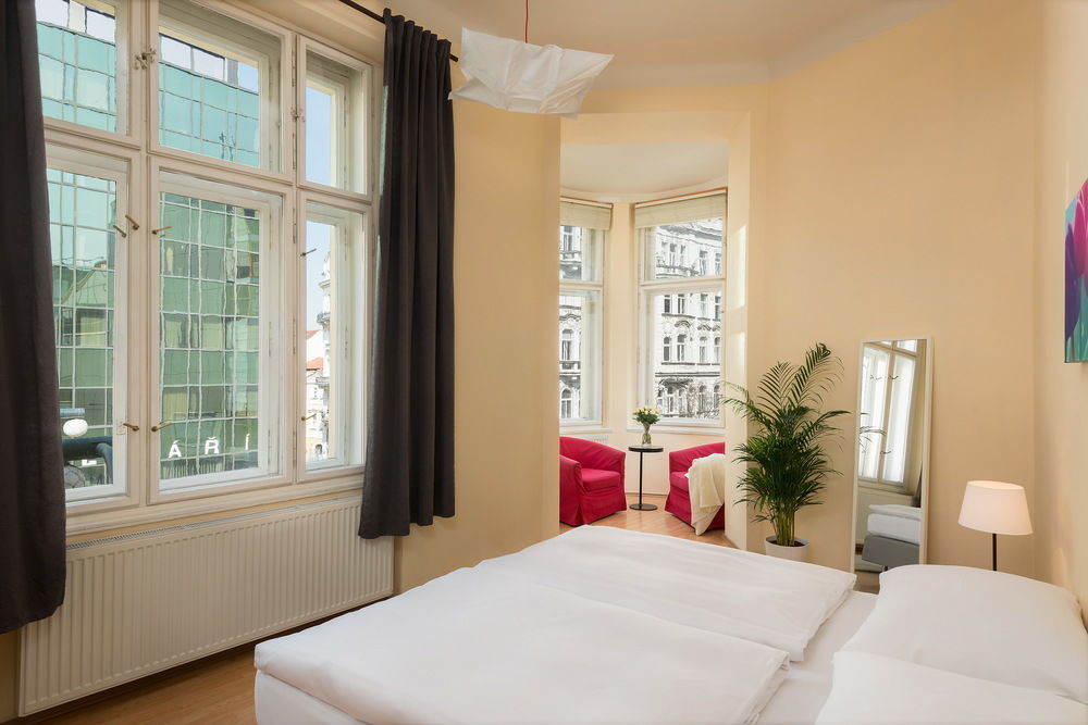 Old Town Residence Apartments Prága Kültér fotó